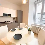 Imbriani 4c Tirabora Short Rent Apartment