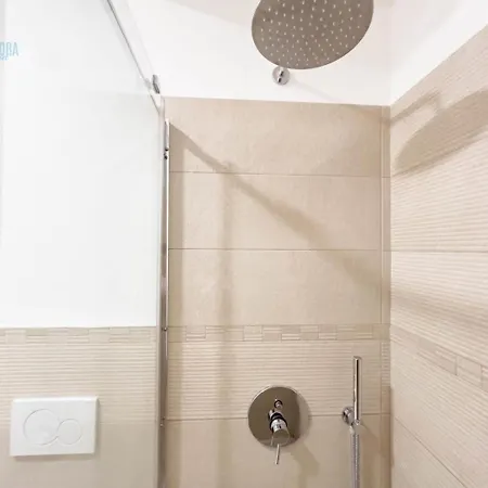 Διαμέρισμα Imbriani 4c Tirabora Short Rent *