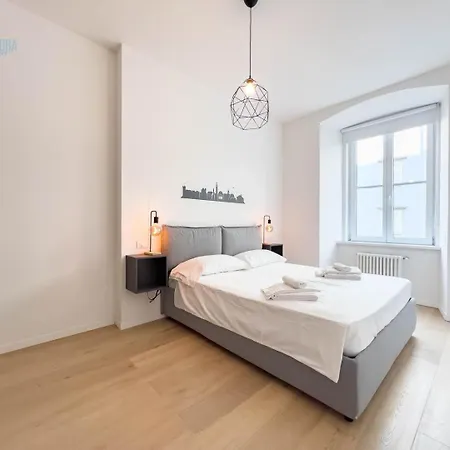 Imbriani 4c Tirabora Short Rent Apartment