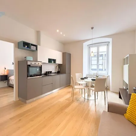 Apartman Imbriani 4c Tirabora Short Rent Trieszt