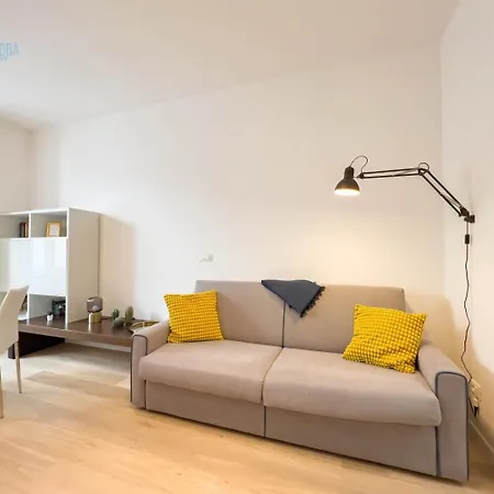 Apartment Imbriani 4c Tirabora Short Rent Trieste