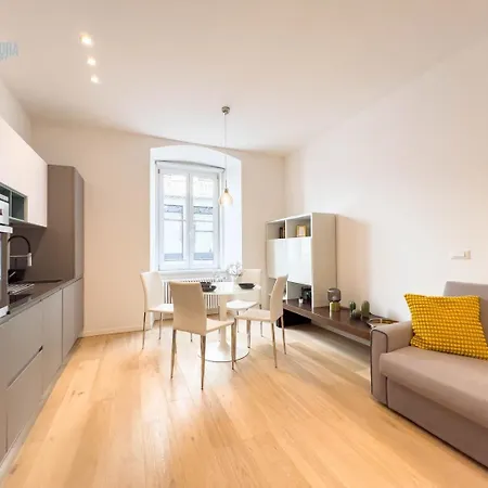 Imbriani 4c Tirabora Short Rent Apartment Trieste