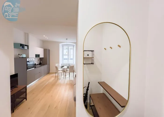 Imbriani 4c Tirabora Short Rent * Trieste