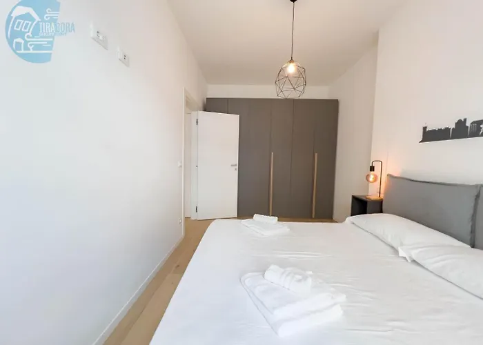 Imbriani 4c Tirabora Short Rent Trieste